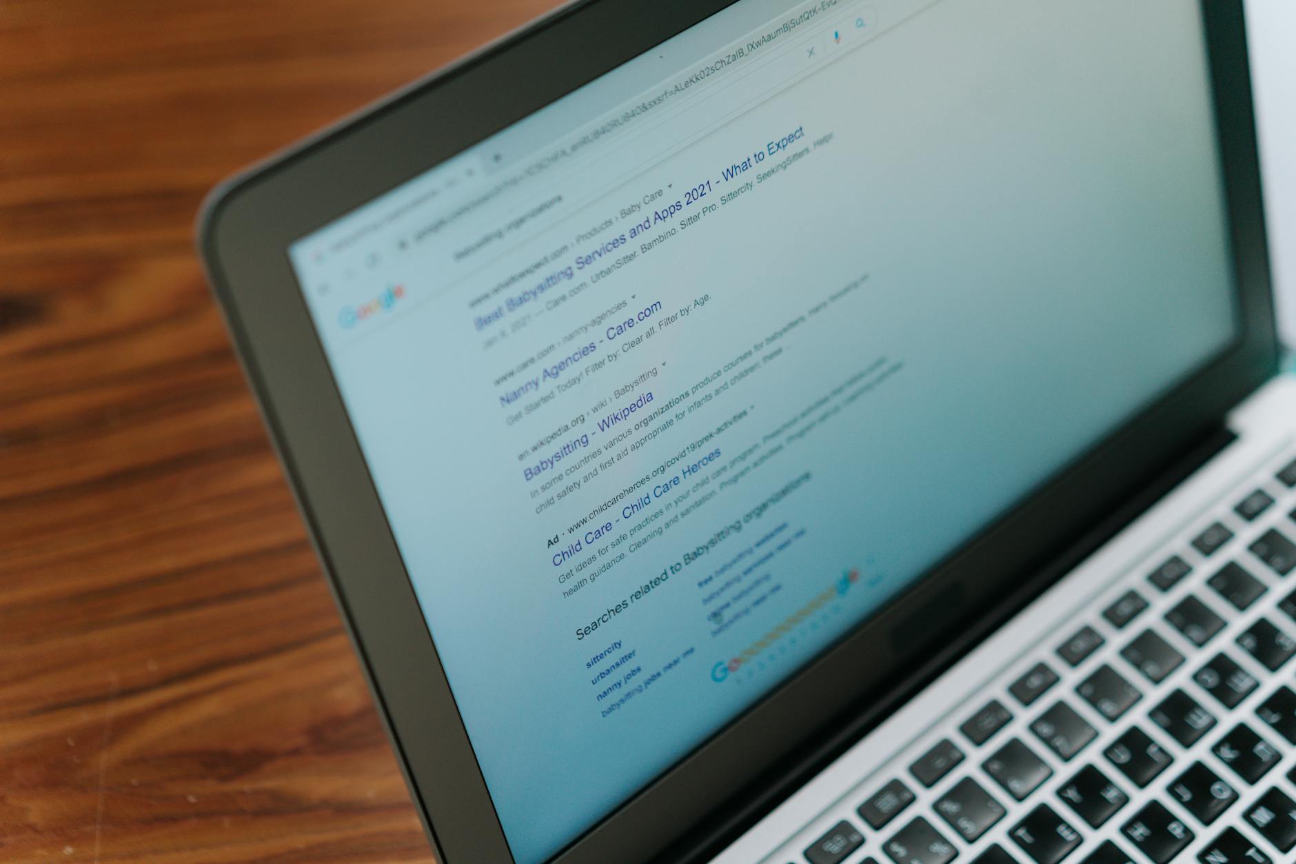 Landing page s vysokou konverzní mírou — ukázka struktury a designu